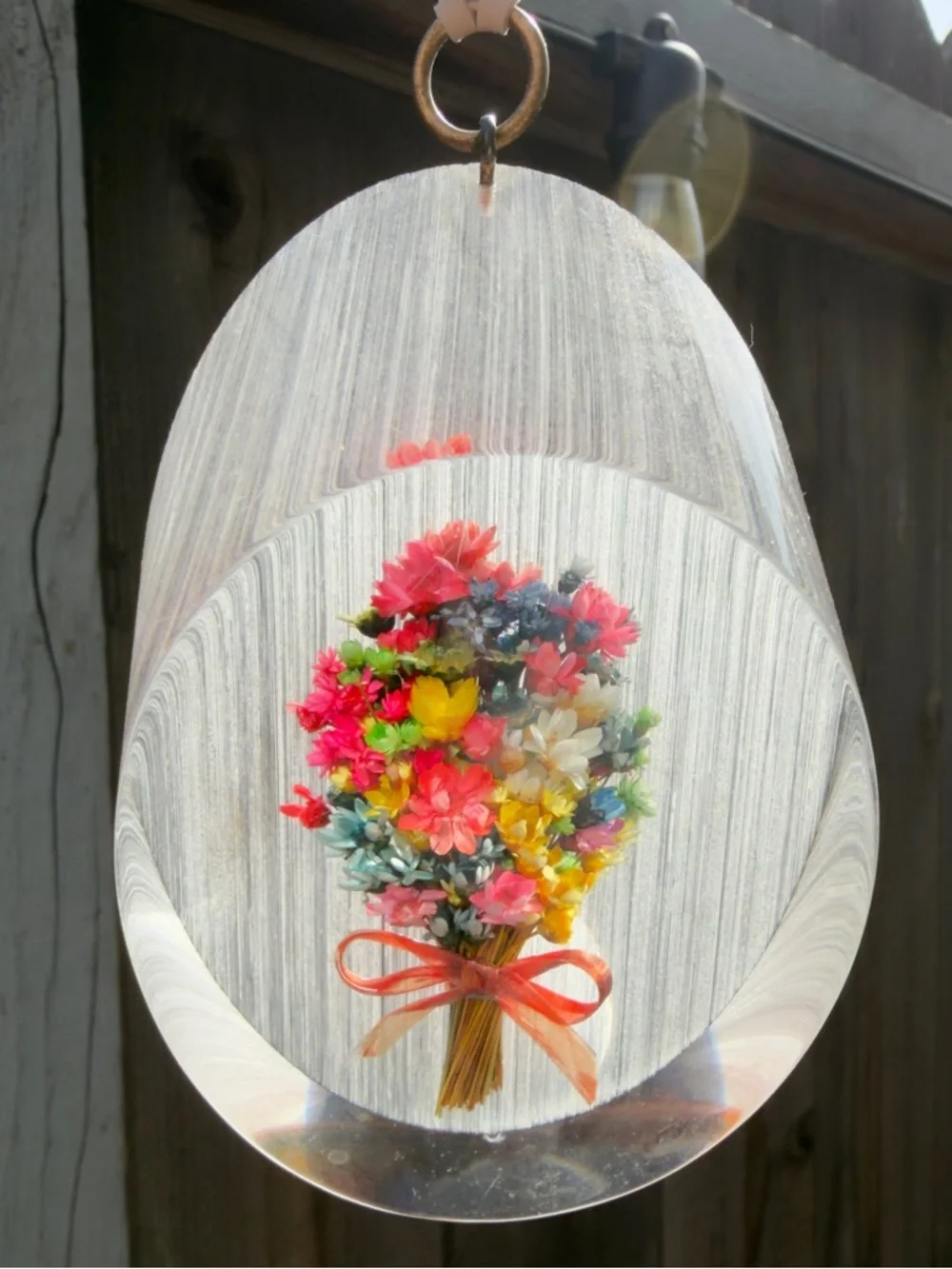 Vintage Dried Flower Resin Wall Hanging Oval Floral Retro Cottagecore Decor Art